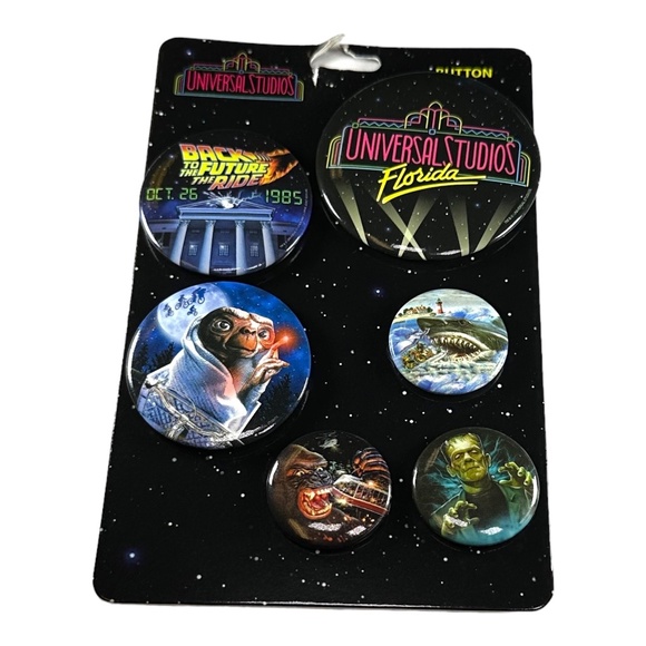Universal Studios Retro Marquee Button Set - Picture 1 of 1